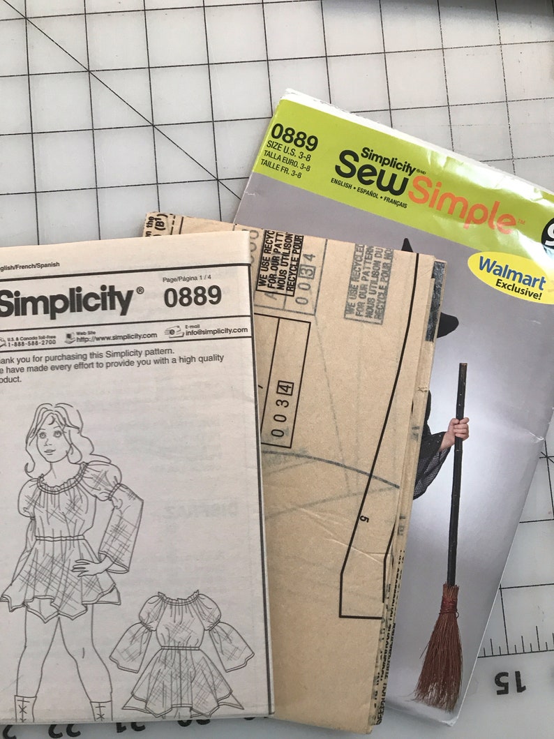 Simplicity 0889 Cosplay Fantasy LARP Costume Witch Pattern UNCUT ...