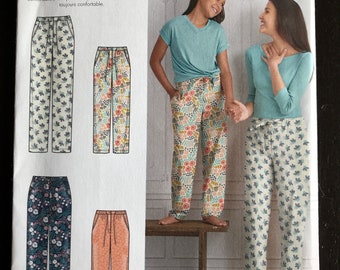 Simplicity 8518 Mom and Me Pajama Pattern UNCUT