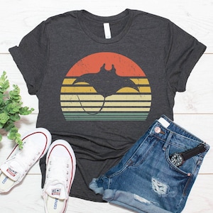 Vintage Manta Ray Shirt, Stingray Shirt, Manta Ray Gift