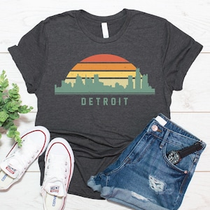 Vintage Detroit Shirt, Detroit Skyline Shirt, Detroit Michigan Gift