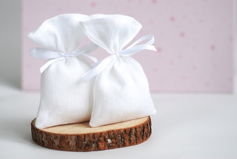 White linen bags for wedding