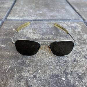 RANDOLPH Sunglasses 70s Vintage Aviators 5 1/5 O-silver Toned 