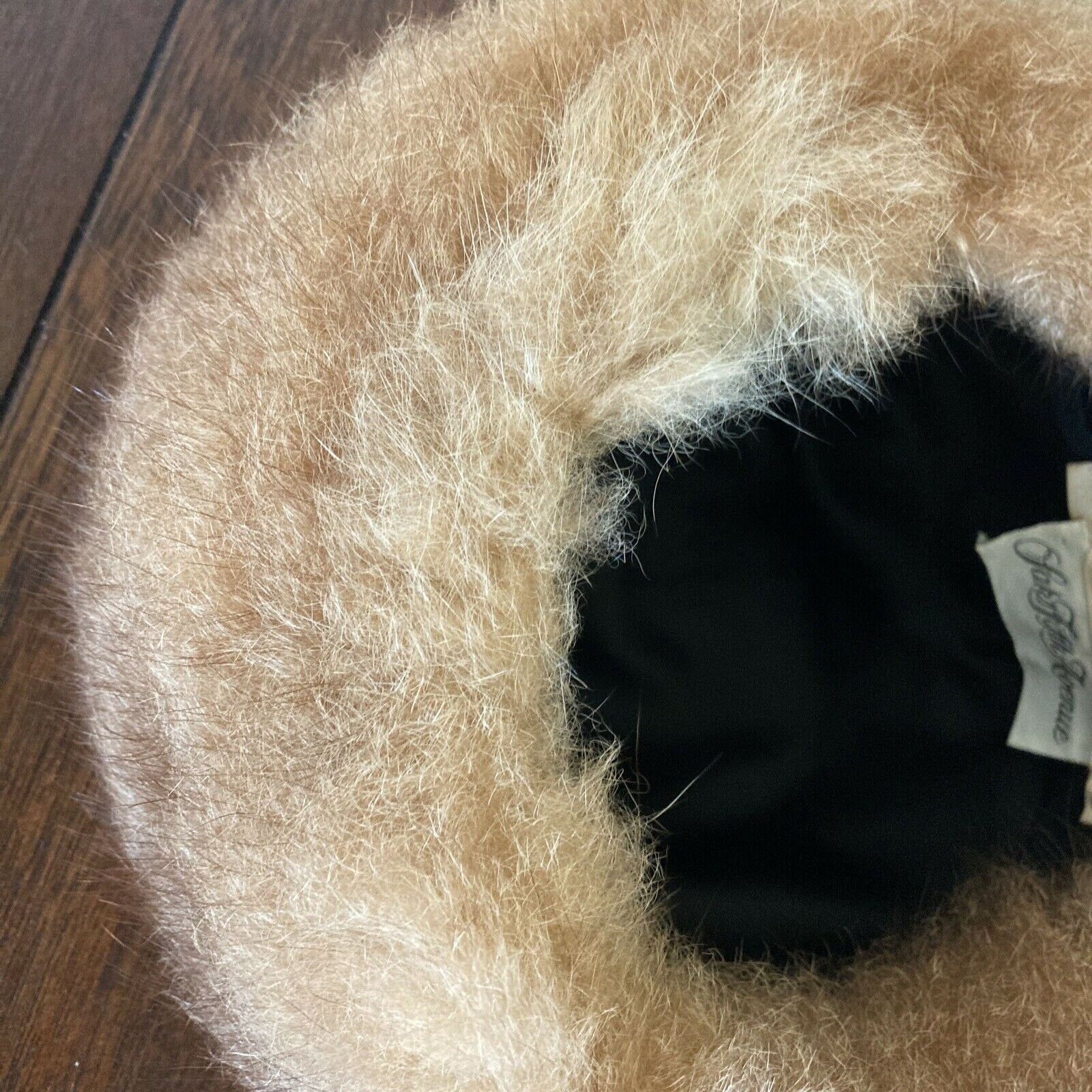 Adolfo Fur Hat New York Paris Vintage Saks Fifth Avenue, Women’s Small vintage 1960s Adolfo II fur hat — Inherited main image 3