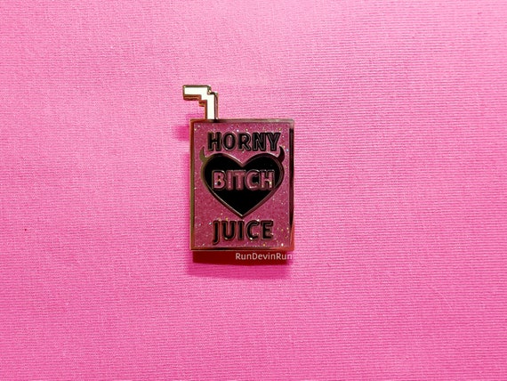 GEILE BITCH Saft Glitzer Emaille pin | Etsy Pin auf Geile schuhe