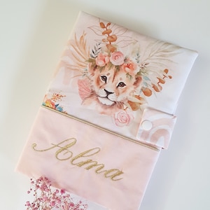 Protège carnet de santé personnalisable lin Fleurs des champs, carnet de  santé personnalisé, carnet de santé fille, cadeau de naissance -  France