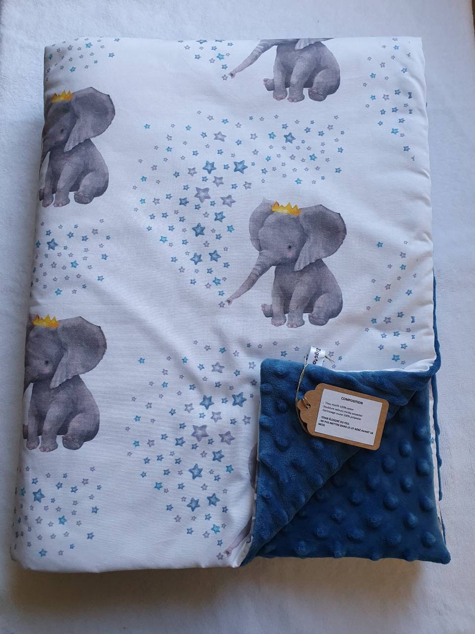 Couverture en Coton Motif Éléphant Doublée de Velours Minky Bleu Stock , Idée Cadeau Naissance Couet