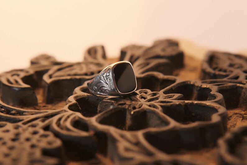 Black Onyx Men/'s Ring Pinky Ring Gift for Husband Man Minimalist Ring Signet Mens Ring Onyx Gemstone Men jewelry