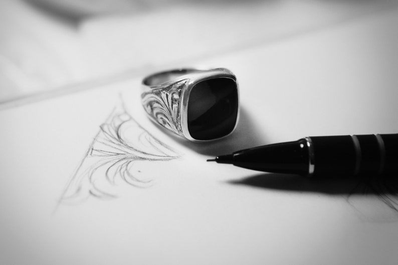 Black Onyx Men/'s Ring Pinky Ring Gift for Husband Man Minimalist Ring Signet Mens Ring Onyx Gemstone Men jewelry