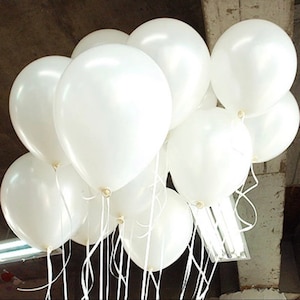 20 white balloons for wedding decorations, parties, events, christenings, hen dos and much more.