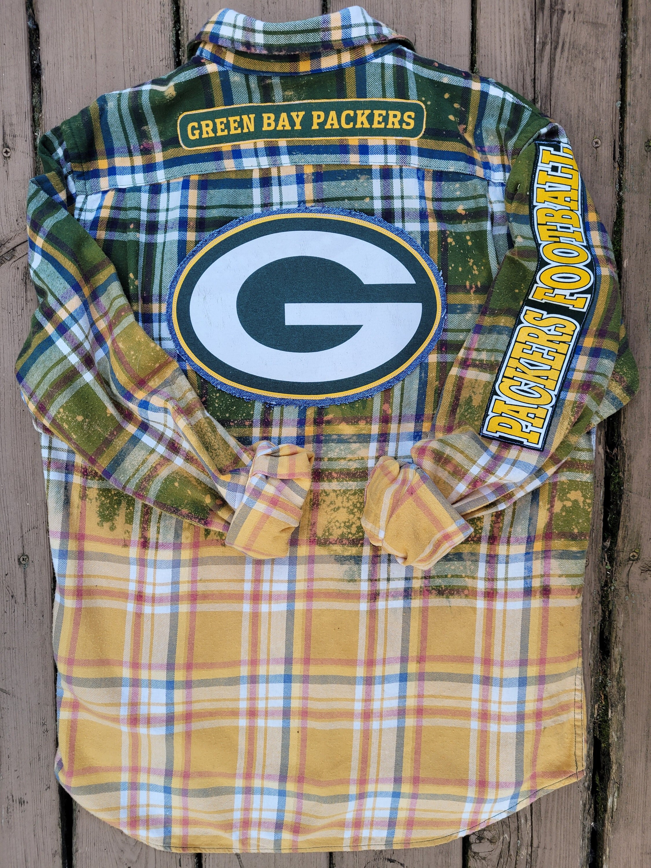 Men s Size L Upcycled Bleached Flannel Shirt W Pre owned Green Bay Packers Shirt Graphics Gift for Any Green Bay Packers Football Fan Etsy