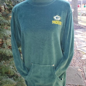 Woman&#39;s size M Green Bay Packers upcycled vintage retro velour pull over gift for any lady GB Packers football fan