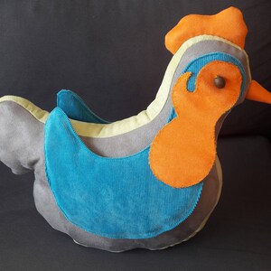 poule faite main suédine bourage fibre synthétique antiacarien cale porte