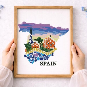 Puede incluir: Un letrero de madera r&uacute;stico con el texto "Welcome to our home" en letras blancas. El letrero presenta un acabado envejecido y un dise&ntilde;o simple y acogedor, ideal para la decoraci&oacute;n de la puerta principal.