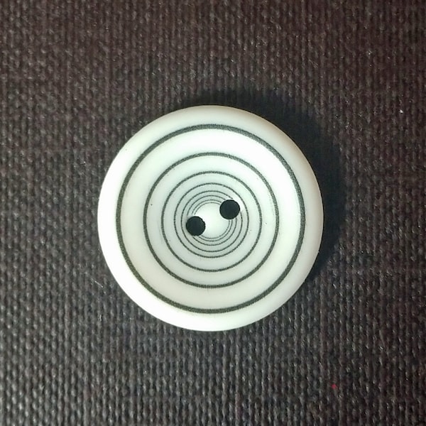 FREE First Class Shipping, White Button with Concentric Black Circles, 3/4", 2 Hole, Plastic Button, Ships from the USA