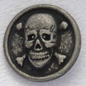 FREE First Class Shipping!  Skull and Crossbones metal button, shank, 5/8&quot; (16mm)