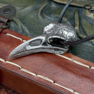 UK Handmade Pewter Helm of Awe Raven Skull Pendant image 3