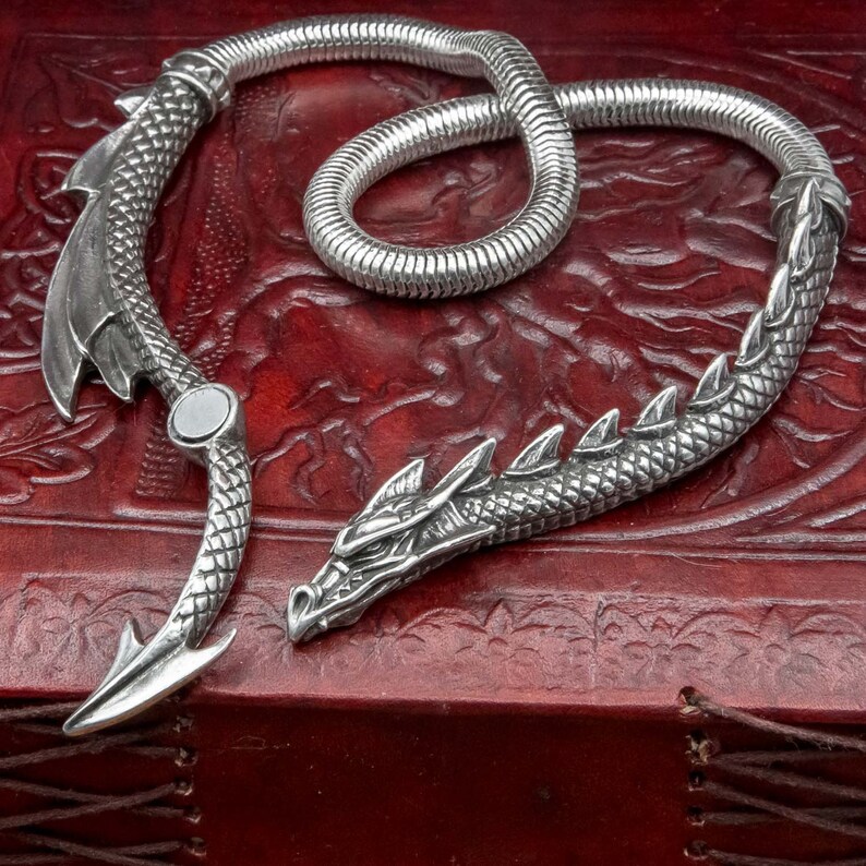 Jormungandr Dragon Necklace magnetic clasp image 10