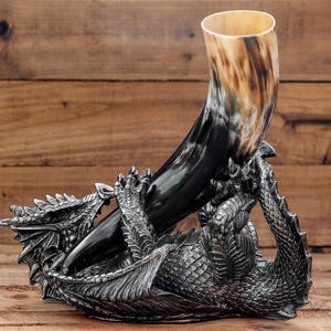 Nidhogg Dragon Horn Holder & Horn set image 3