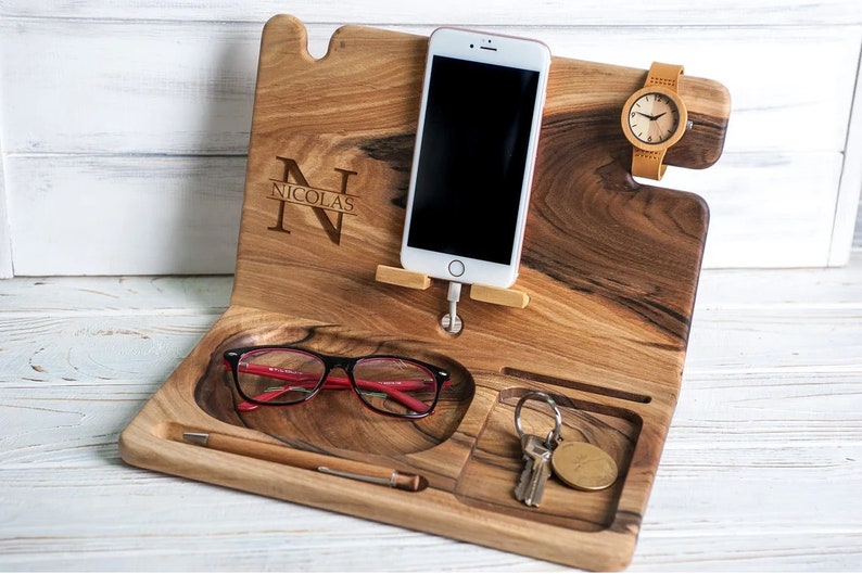 Docking station aniversary gifts, Wooden docking station men customized, Nightstand organizer for men, Personalized anniversary gifts 