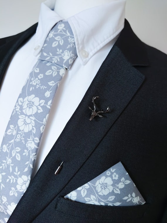 Highland Weave Stonewashed Blue Necktie /& Pocket Square Set