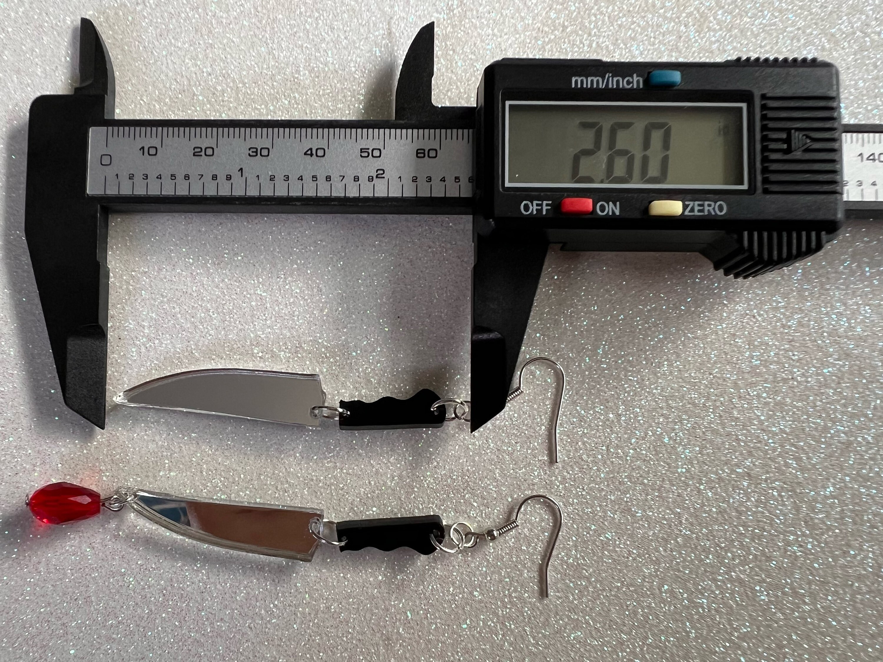 Boucles D'oreilles Couteau Sanglant : Bijoux D'Halloween