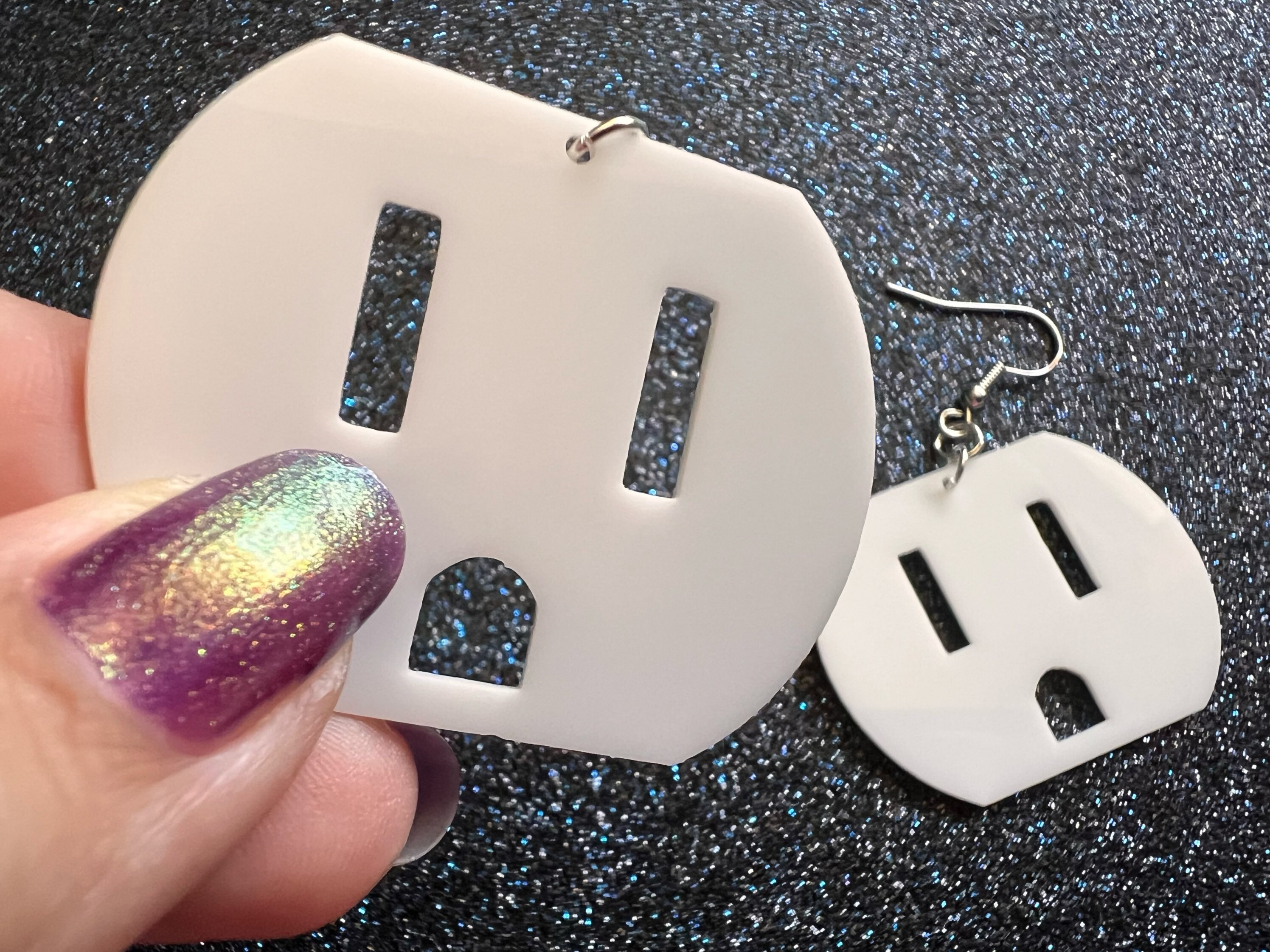 Cute Socket Cute Socket Earrings: Laser Cut Acrylic Sockets, Electricity ...