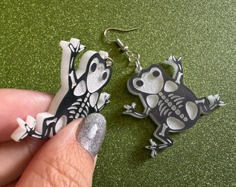 DUOWEI Cute Frog Skateboard Earrings - Acrylic Dangle Jewelry, Fun Gift For Women - View #6