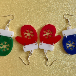 Orecchini a guanto di Natale: Orecchini di Natale in acrilico tagliato al laser, Guanti da neve, Fiocchi di neve, Neve, Guanti, Regali per lei/lui/loro