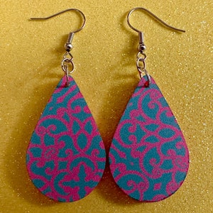 Optical Illusion Earrings: Laser Cut Acrylic Earrings, Art, Pink & Blue Earrings, Symmetrical Pattern, Unique,  Best Gifts for Her/Him/Them