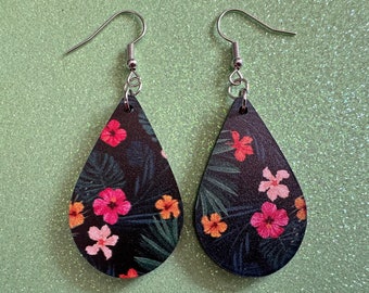 Hibiscus Earrings: Laser Cut Acrylic Flowers, Floral, Flowers, Hawaii, Hawaiian, Tropical, Summer Vibes, Best Gifts for Her/Him/Them