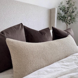Długa poszewka na poduszkę lędźwiową z boucle w kolorze taupe | Nowoczesna minimalistyczna poduszka do łóżka (14x36 cali)