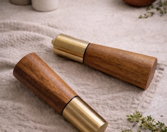 Molinillo de sal y pimienta de madera de acacia – Gold Mill