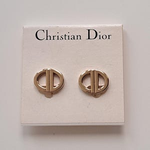 Christian Dior vintage CD clip on earrings. Gold tone 1990&#39;s logo