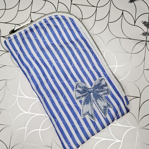 Estuche para gafas de sol con lazo azul y blanco, lona impermeable, pequeño estuche, floral, acolchado, verano, divertido, unisex, funda para teléfono, playa