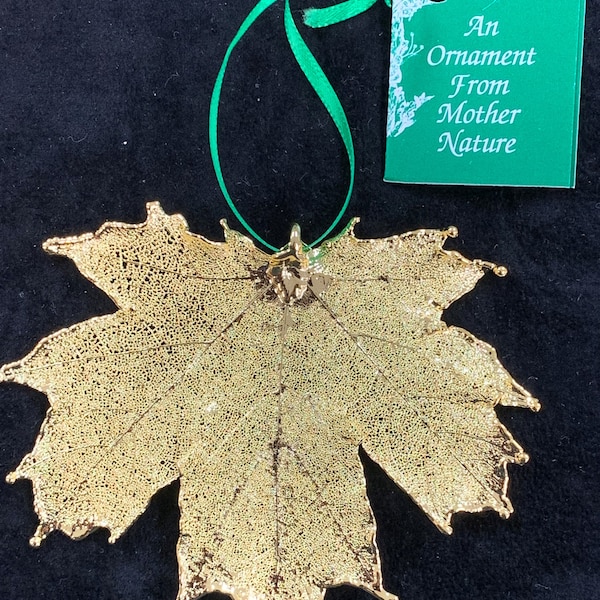 Real Sugar Maple Leaf Ornament Dipped In 24k Gold Christmas Ornament Real Leaf Ornament Gold Leaf Ornament Sugar Maple Leaf