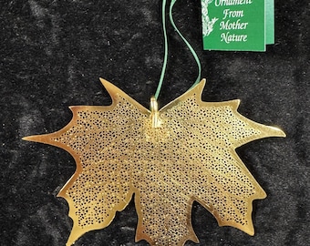 Real Sugar Maple Leaf Ornament Dipped In 24k Gold Christmas Ornament Real Leaf Ornament Gold Leaf Ornament Sugar Maple Leaf