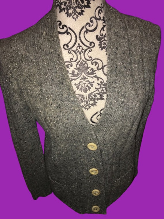 Vintage/Retro 1970's woman's cardigan sweater - image 1