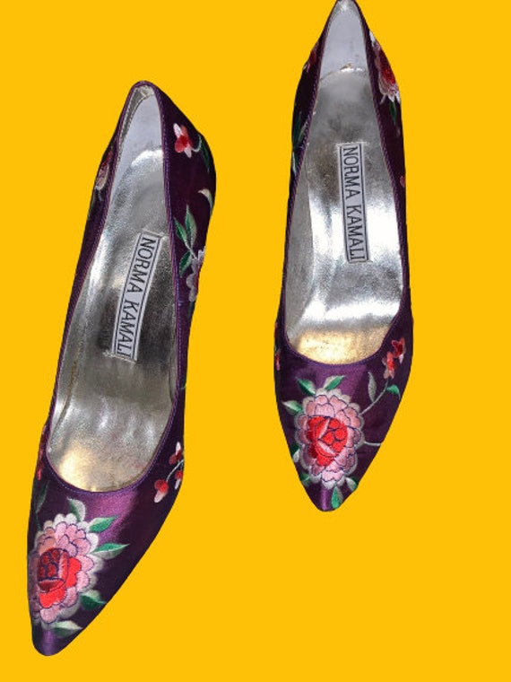 Vintage NORMA KAMALI  Pumps Purple Embroidered Fl… - image 5