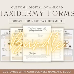 Puede incluir: Un paquete de formularios de taxidermia con el texto "TAXIDERMY FORMS" y "GREAT FOR NEW TAXIDERMIST". Los formularios son de color beige claro con texto e ilustraciones en negro. La palabra "BUNDLE" está escrita en cursiva sobre los formularios.