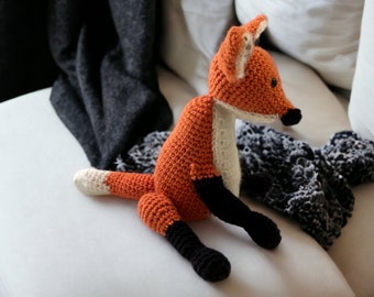 リアルなキツネのぬいぐるみ、ぬいぐるみ、かぎ針編みのあみぐるみ