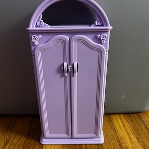 Vintage 1994 Barbie Mattel Purple wardrobe