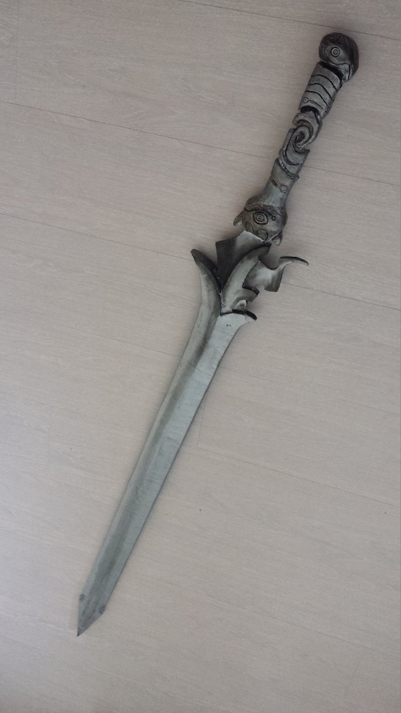 DMC デビル メイ クライ ダンテ 魔剣リベリオン 金属製 模造刀 美術品 男性に人気！ DMC デビル 模造刀 金属製 魔剣リベリオン ダンテ