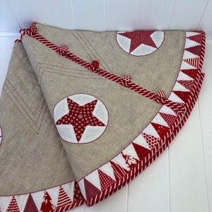 Christmas Tree Skirt pattern by Granny Maud's Girl image 5