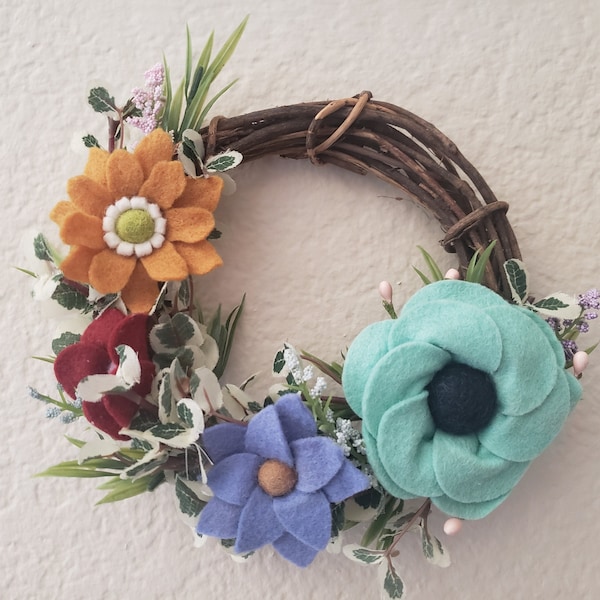 Small Felt Flower Wreath