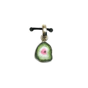 Ciondolo a forma di anguria con tormalina: fetta di cristallo in argento sterling, pietra portafortuna di agosto.