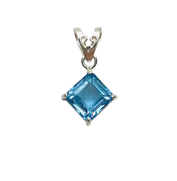Square Aquamarine Pendant Necklace for Her Natural Aquamarine - Etsy