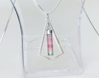 ピンクトルマリン天然水晶ペンダント スターリングシルバーワイヤー