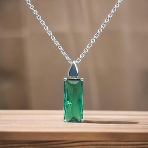 High quality green tourmaline pendant necklace- Gift for her- tourmaline for her- green stone gift