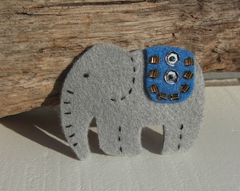 Blue Elephant Brooch, Handstitched Indian Elephant Sequined Pin Badge.