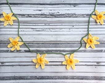 Daffodil Flower Garland, Crochet Spring Flower Bunting. Easter Decoration.